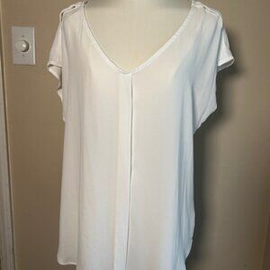 Bellatrex V-neck Cap Sleeve White Blouse Small